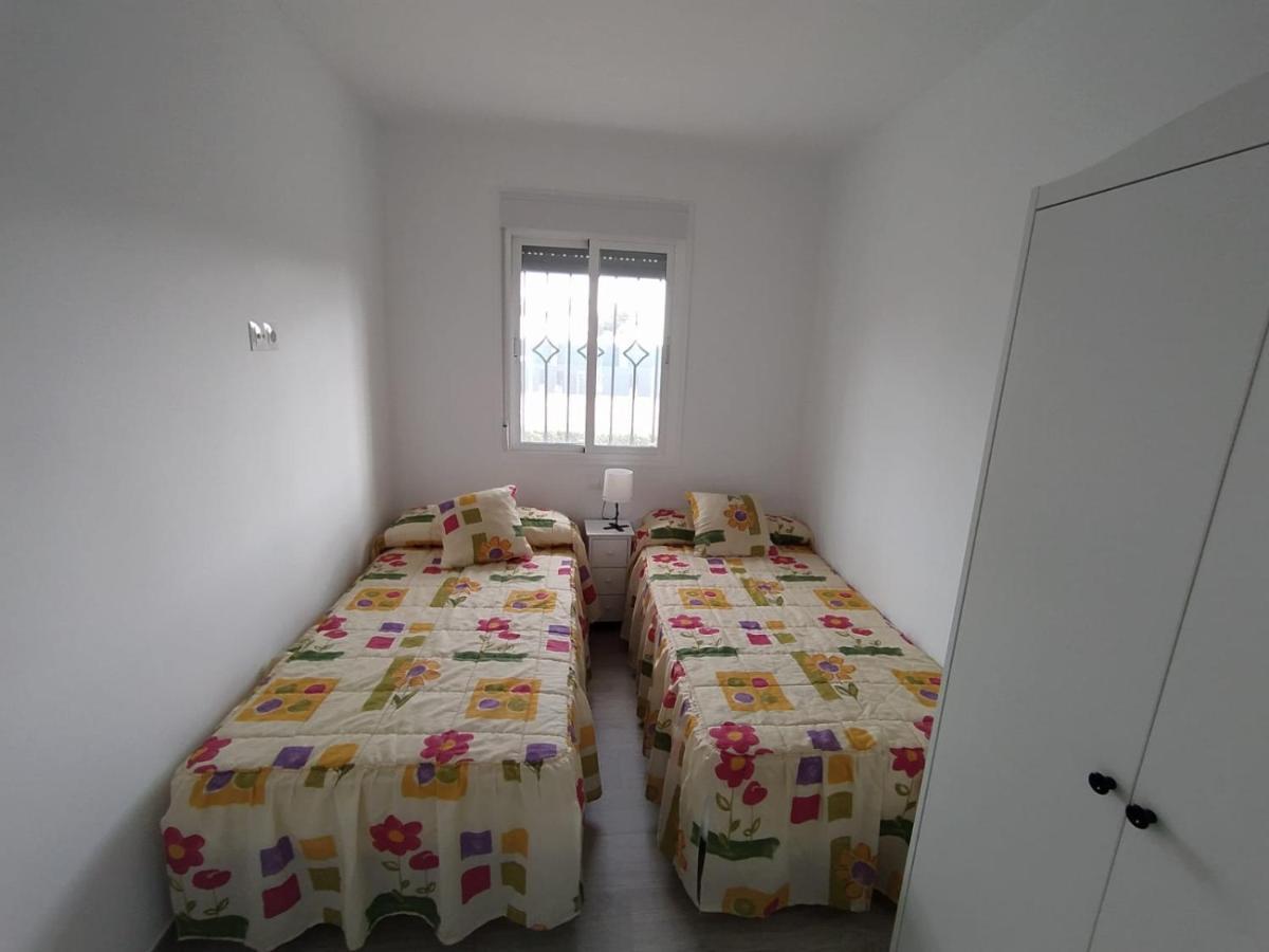 Apartamento Primera Linea De Dos Dormitorios Исла-Канела Экстерьер фото